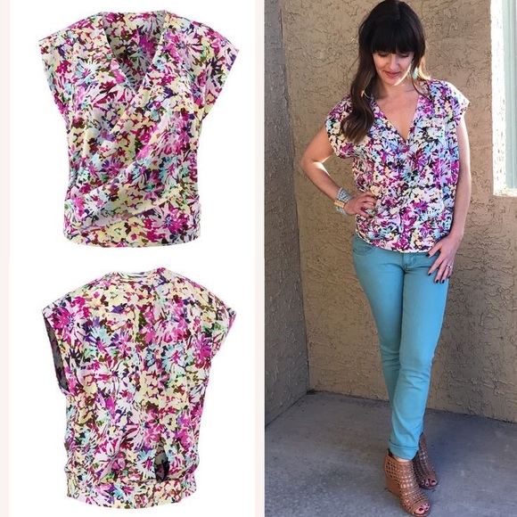 cabi Eden Top - Picture 2 of 7